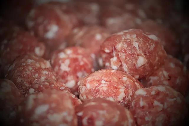 食材配送的肉類